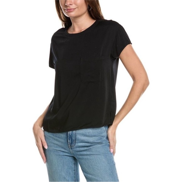Bella Dahl Tops - Bella Dahl Black Crewneck Pocket EcoVero Tee, size XS